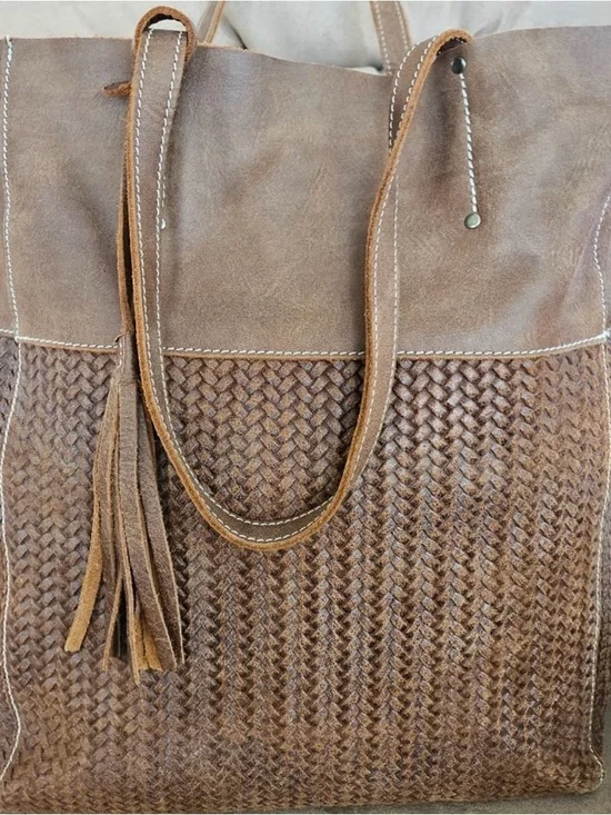 ROOTS Woven Leather Tote Bag in Cognac Brown - Picture 7 of 8